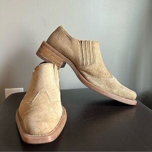 Aldo Men’s Vintage Tan Suede Western Style Slip-on Low Profile Boot